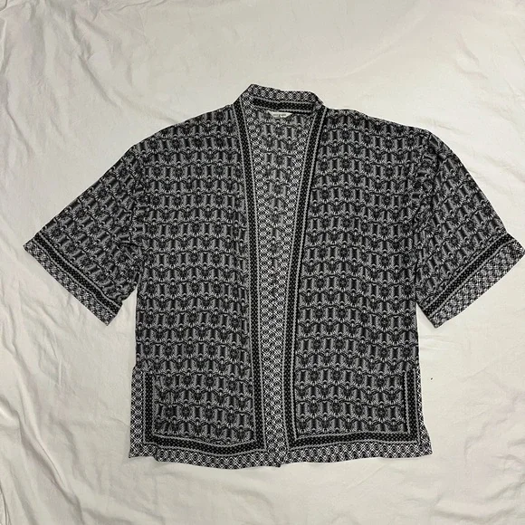 Max Studio open-front kimono black and white geometric pattern - Picture 2 of 10